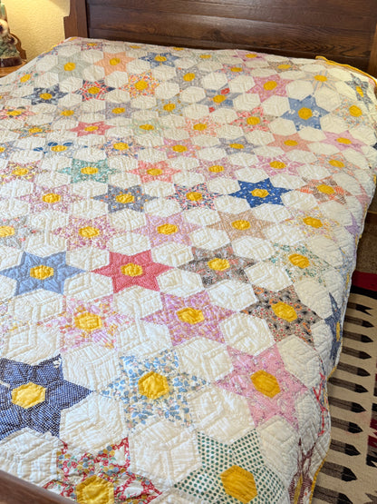 Smaller Scale Six Point Hexagonal Stars Quilt