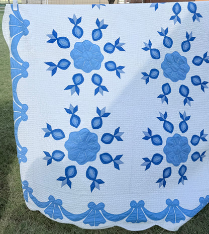 Exquisite The Ladies  Dream Appliqué Quilt Dated