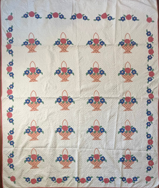 Flower Basket Quilt with Detailed Quilting