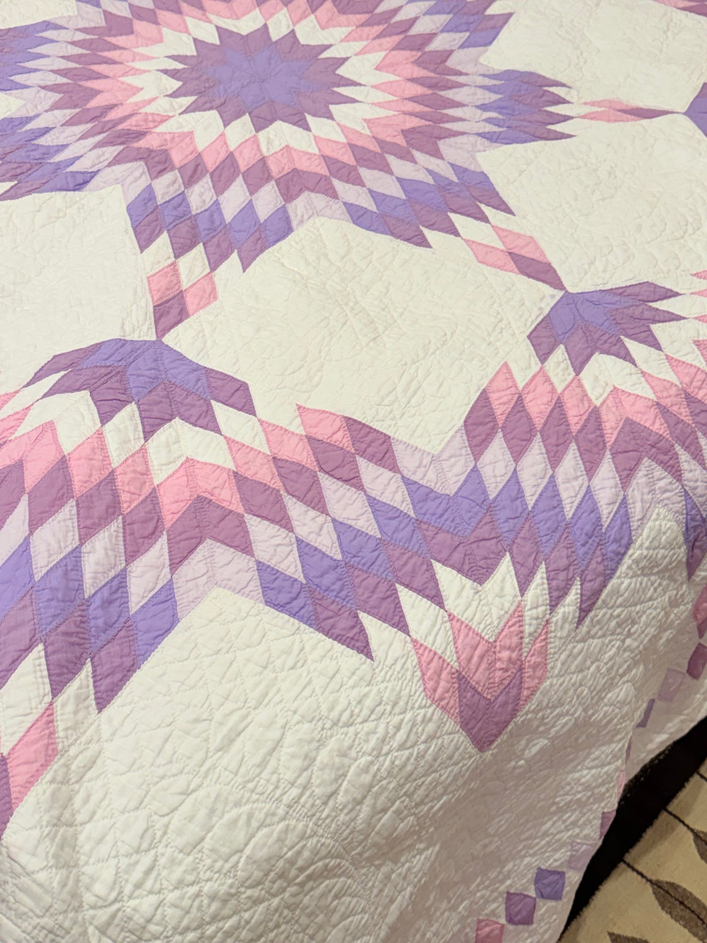 Broken Star Quilt with Border Of Diamonds