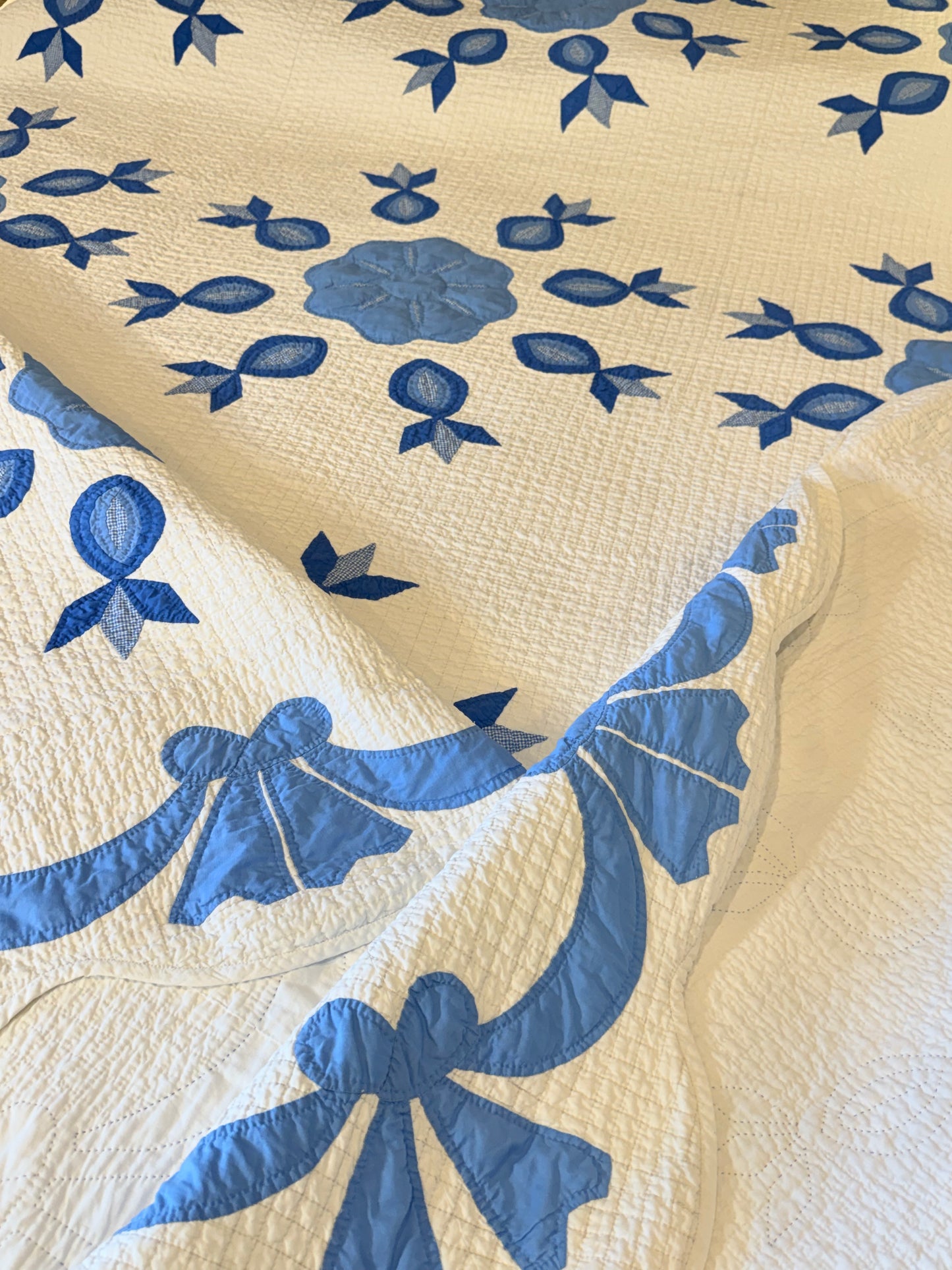 Exquisite The Ladies  Dream Appliqué Quilt Dated