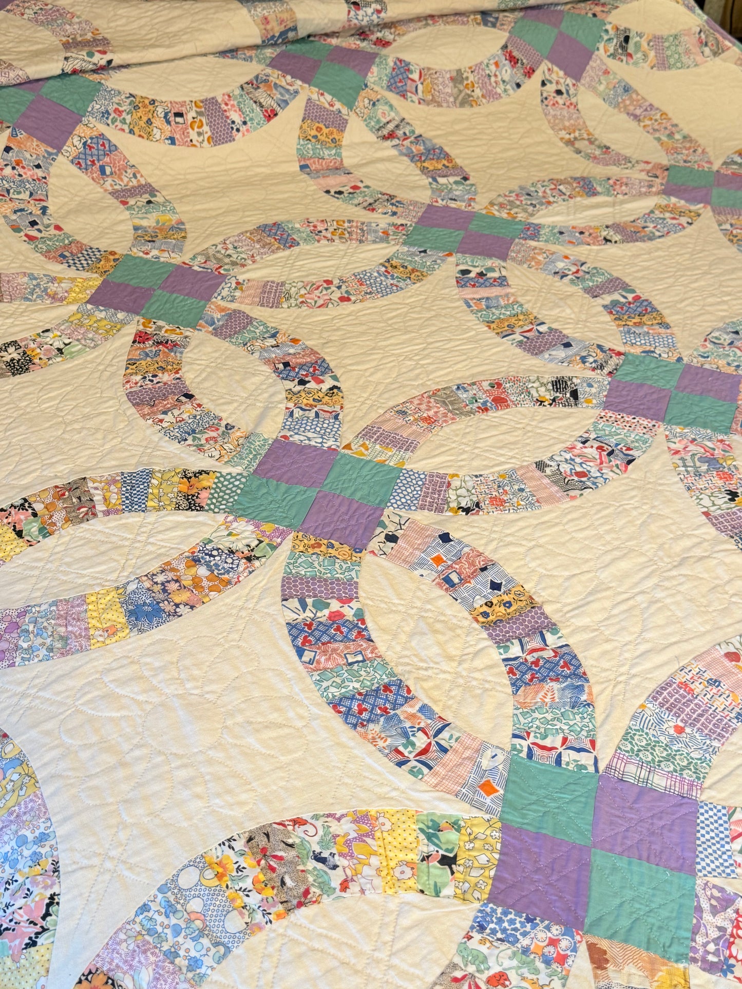 Double Wedding Ring Quilt  1930’s