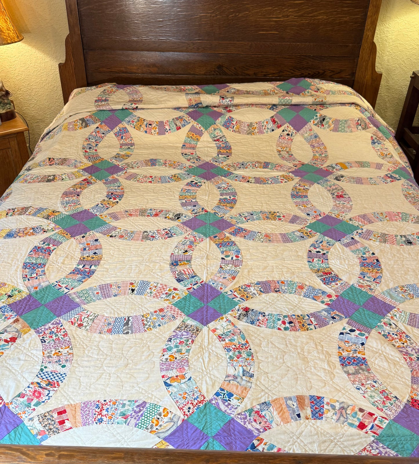 Double Wedding Ring Quilt  1930’s