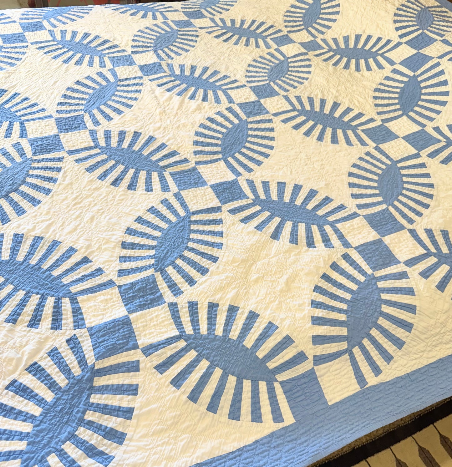Stunning Wedding Ring Quilt
