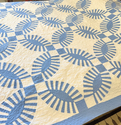 Stunning Wedding Ring Quilt