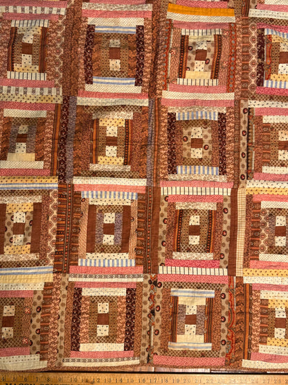 Courthouse Steps Log Cabin Crib Quilt