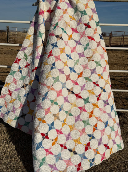 Kite / Periwinkle Small Scale Quilt