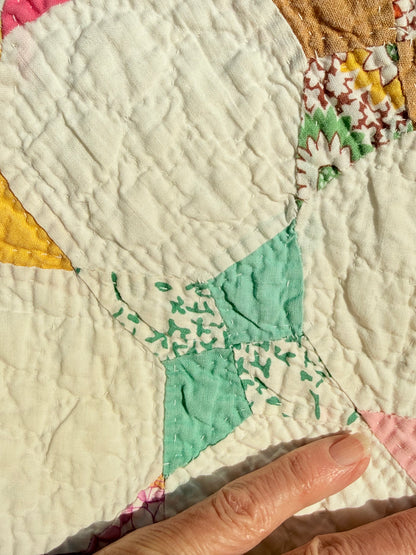 Kite / Periwinkle Small Scale Quilt