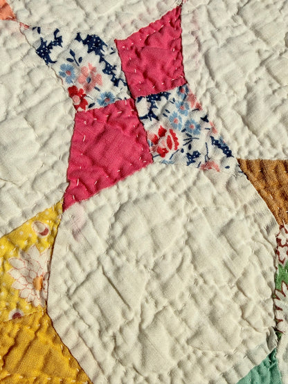 Kite / Periwinkle Small Scale Quilt