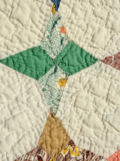 Kite / Periwinkle Small Scale Quilt