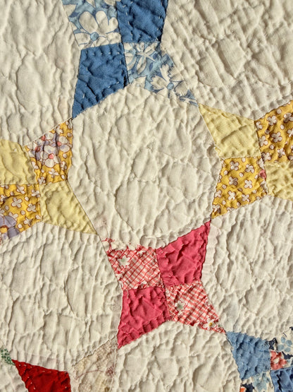 Kite / Periwinkle Small Scale Quilt