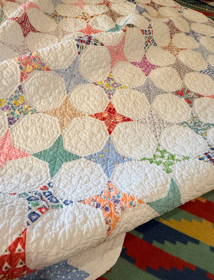 Happy Small Scale Snowball Quilt