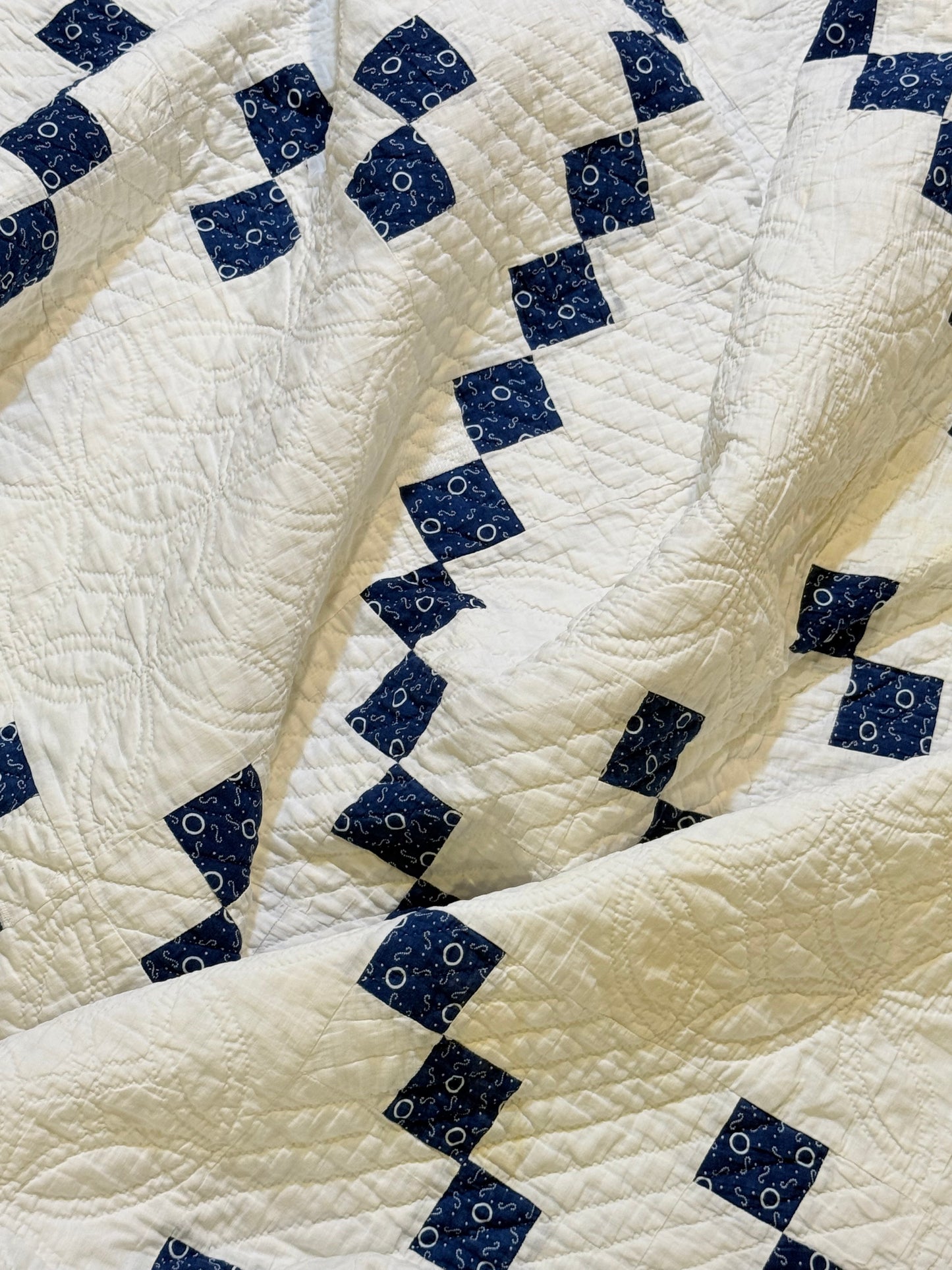 Early Indigo 9 Patch 4 Patch Quilt