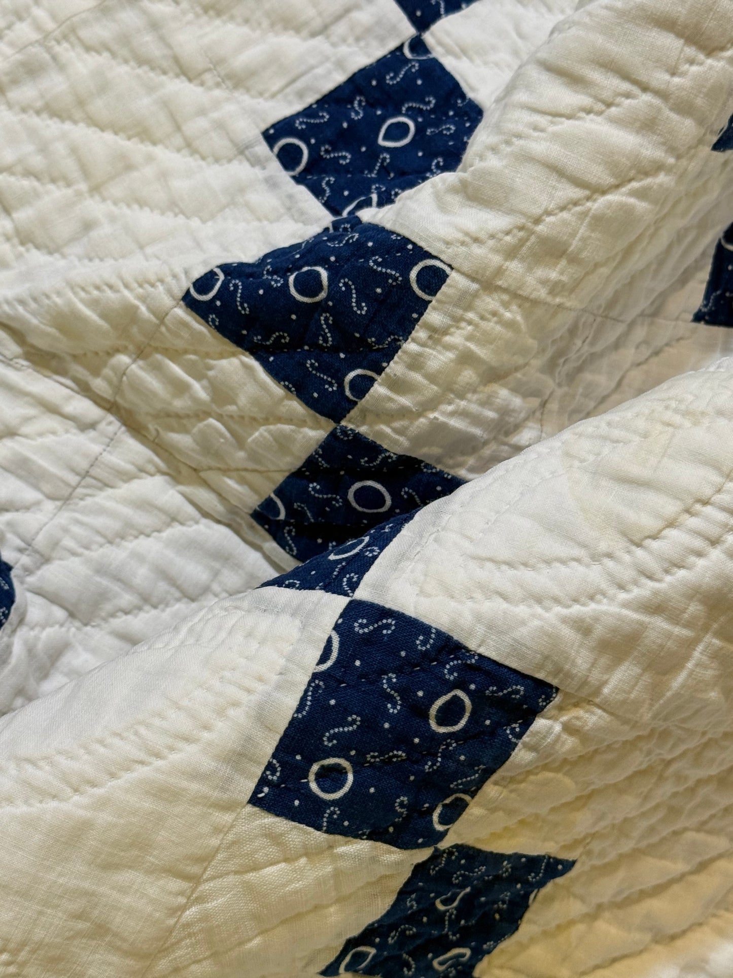 Early Indigo 9 Patch 4 Patch Quilt