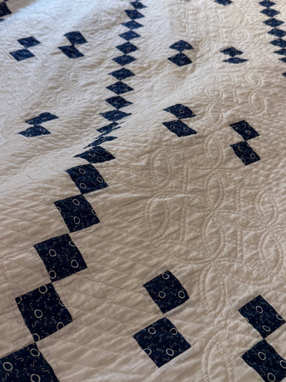 Early Indigo 9 Patch 4 Patch Quilt