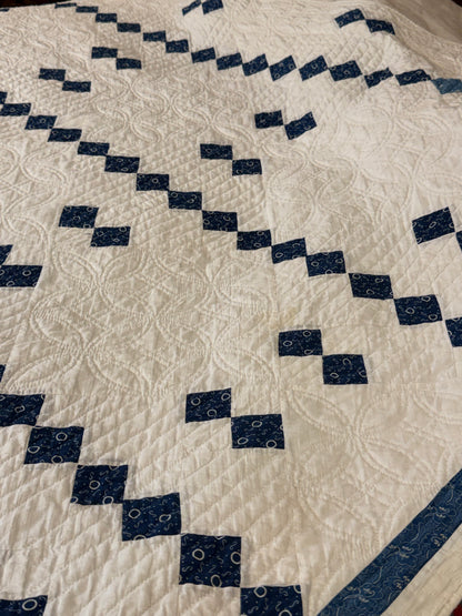 Early Indigo 9 Patch 4 Patch Quilt