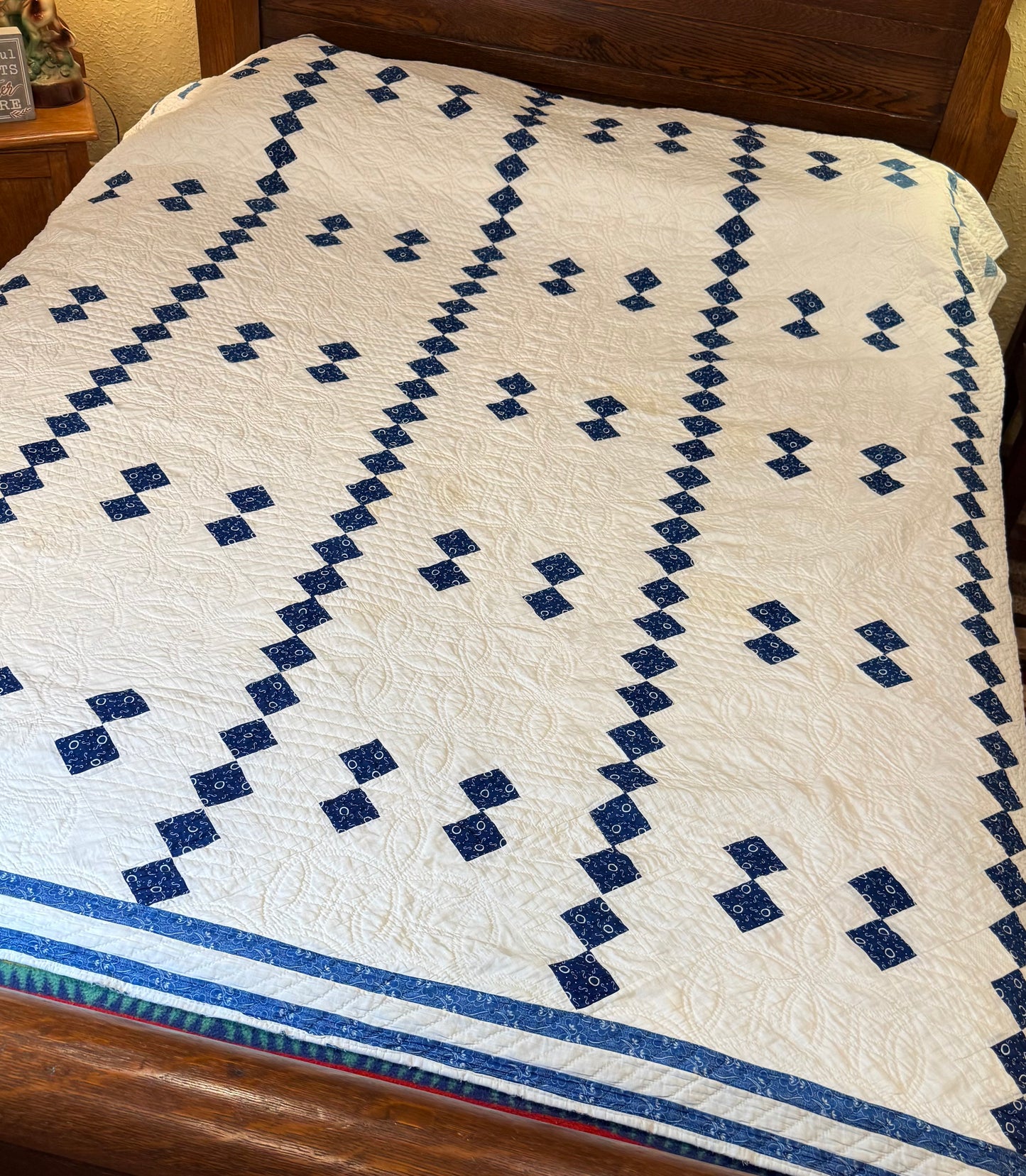 Early Indigo 9 Patch 4 Patch Quilt