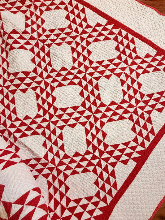 Red And White Ocean Waves Quilt