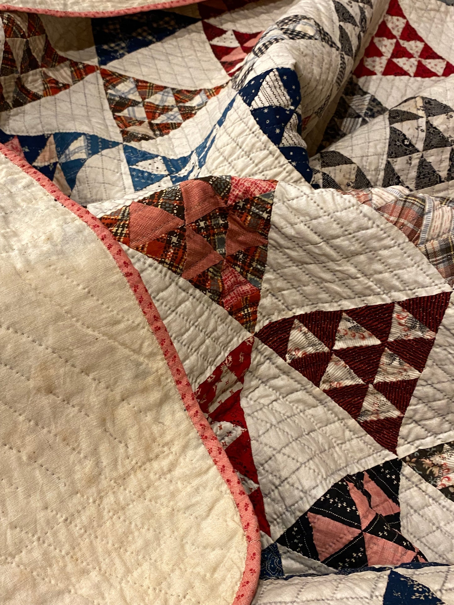 Thousand Pyramids Quilt