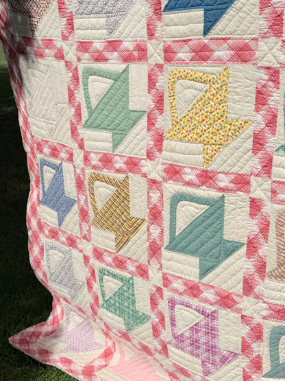 Charming  Picnic Basket Quilt
