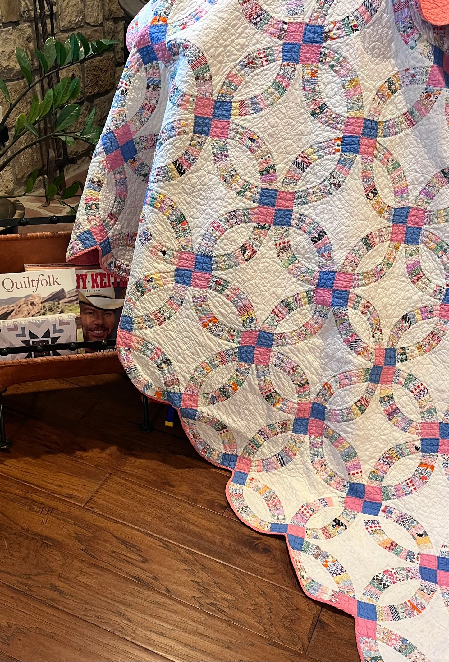 Small Pieced Double Wedding Ring Quilt