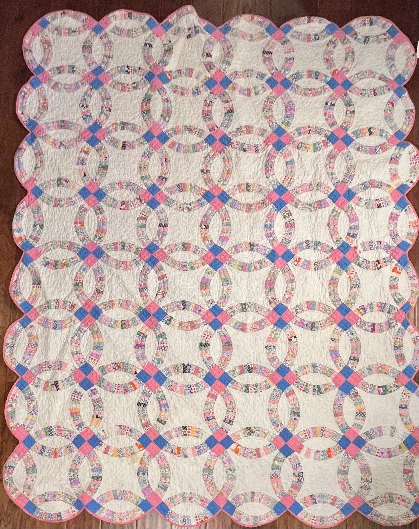 Small Pieced Double Wedding Ring Quilt