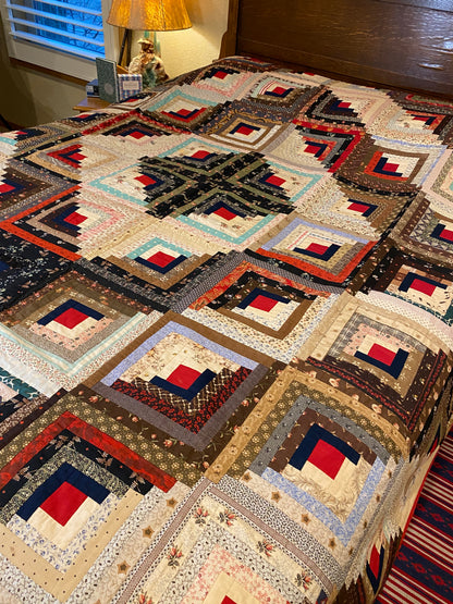 Barn Raising Log Cabin Quilt