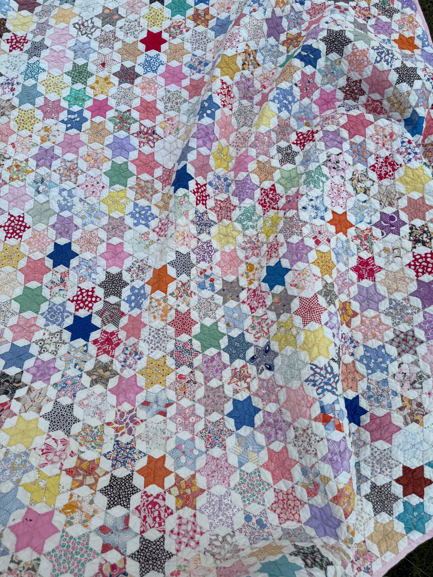 Outstanding Miniature 6 Point Connecting Stars Quilt