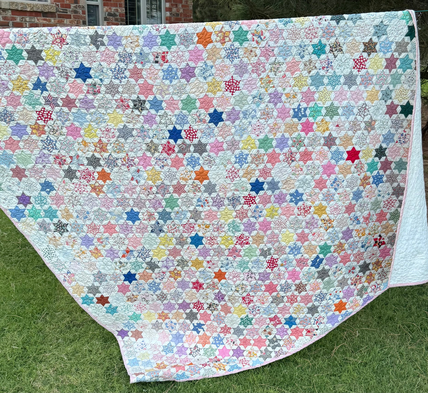 Outstanding Miniature 6 Point Connecting Stars Quilt