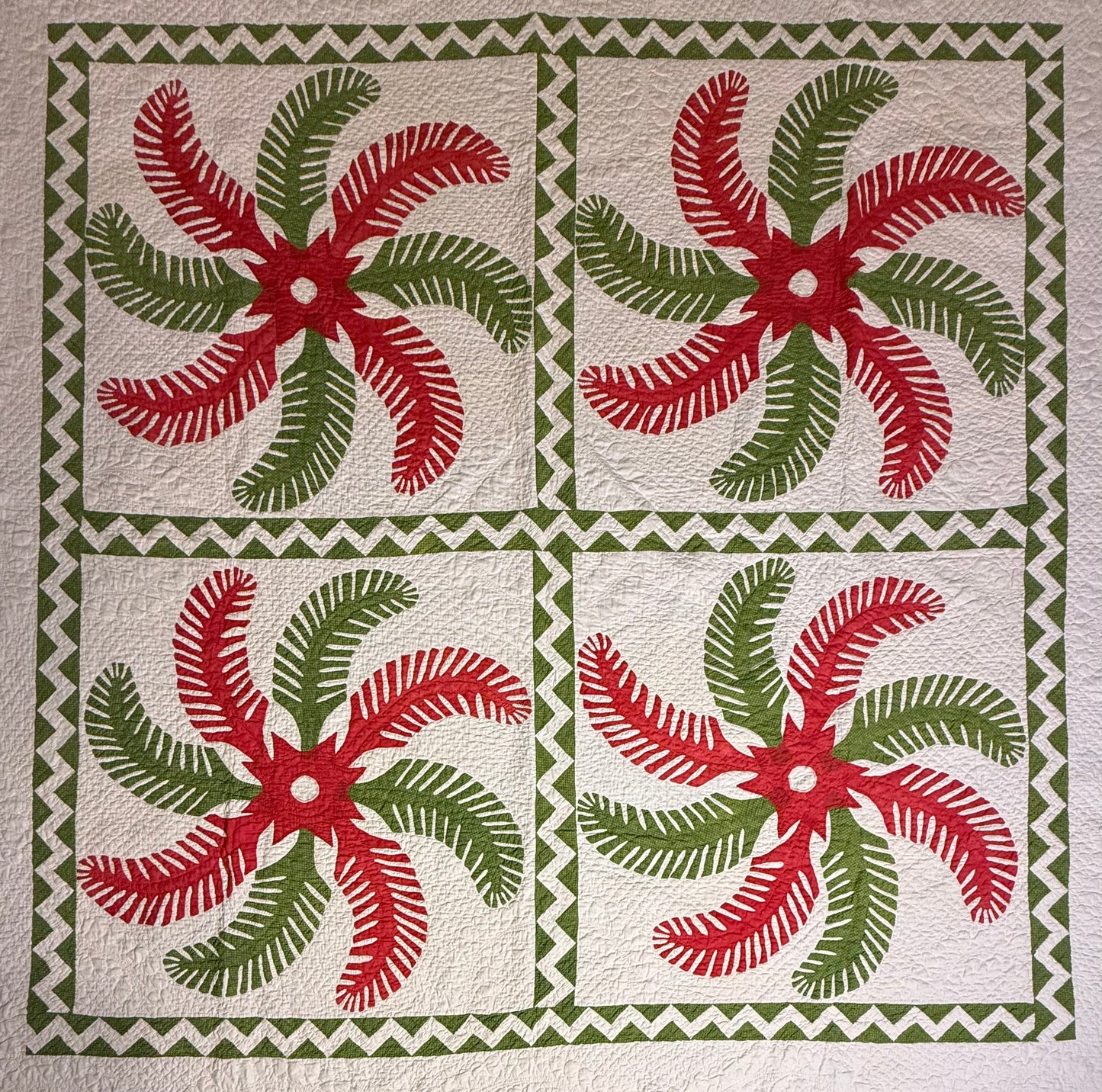 Outstanding Princess Feather Quilt With Border