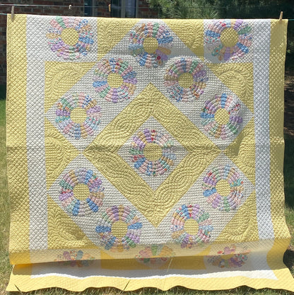 Dresden Plate Quilt - Sold