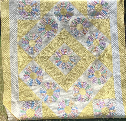 Dresden Plate Quilt - Sold