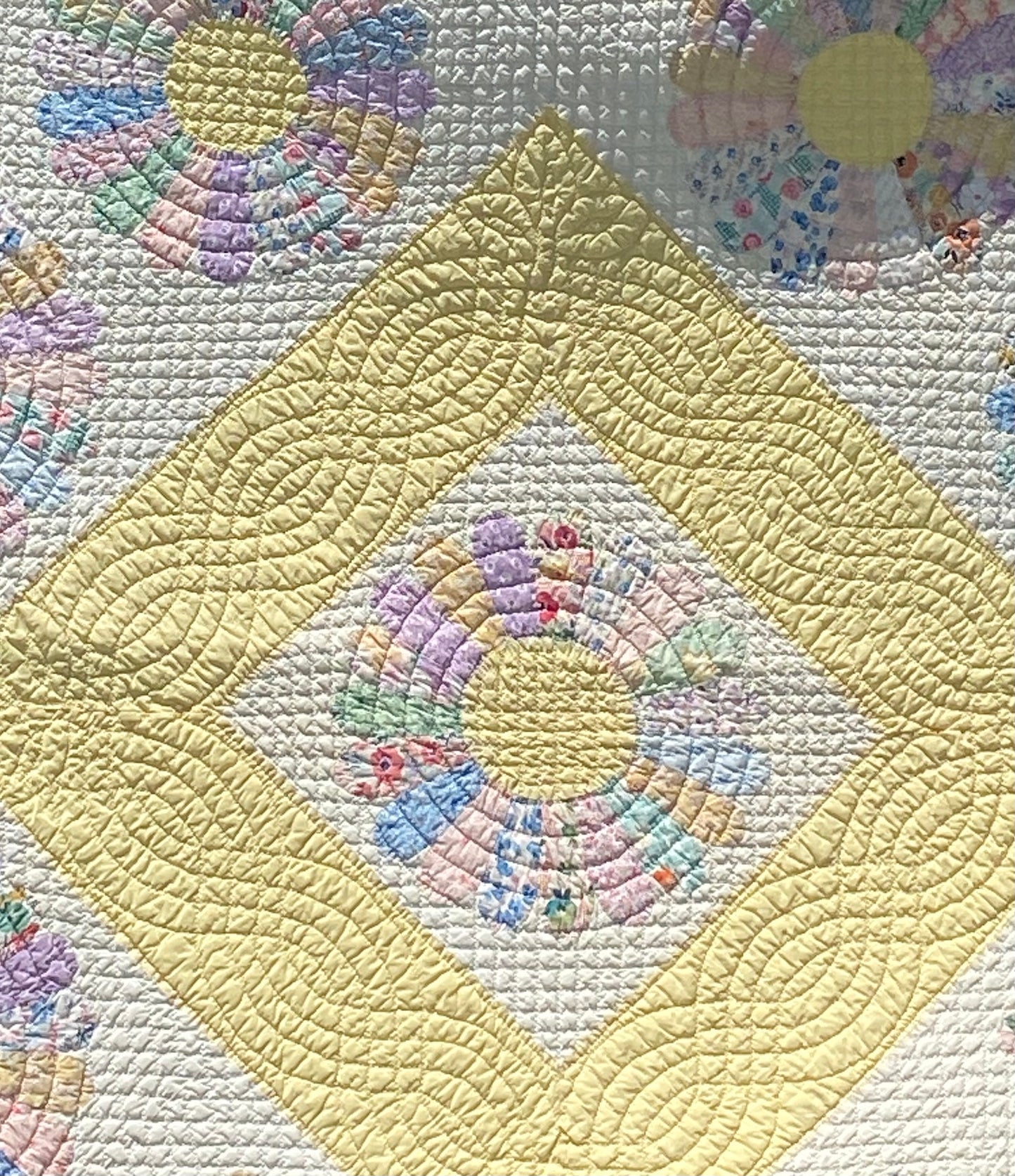 Dresden Plate Quilt - Sold