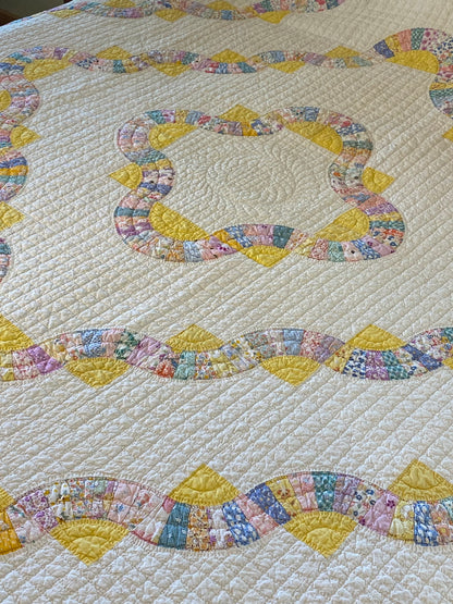 Meandering Fan Quilt