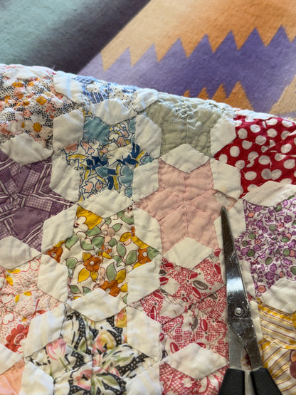 Outstanding Miniature 6 Point Connecting Stars Quilt