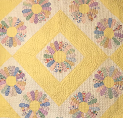 Dresden Plate Quilt - Sold