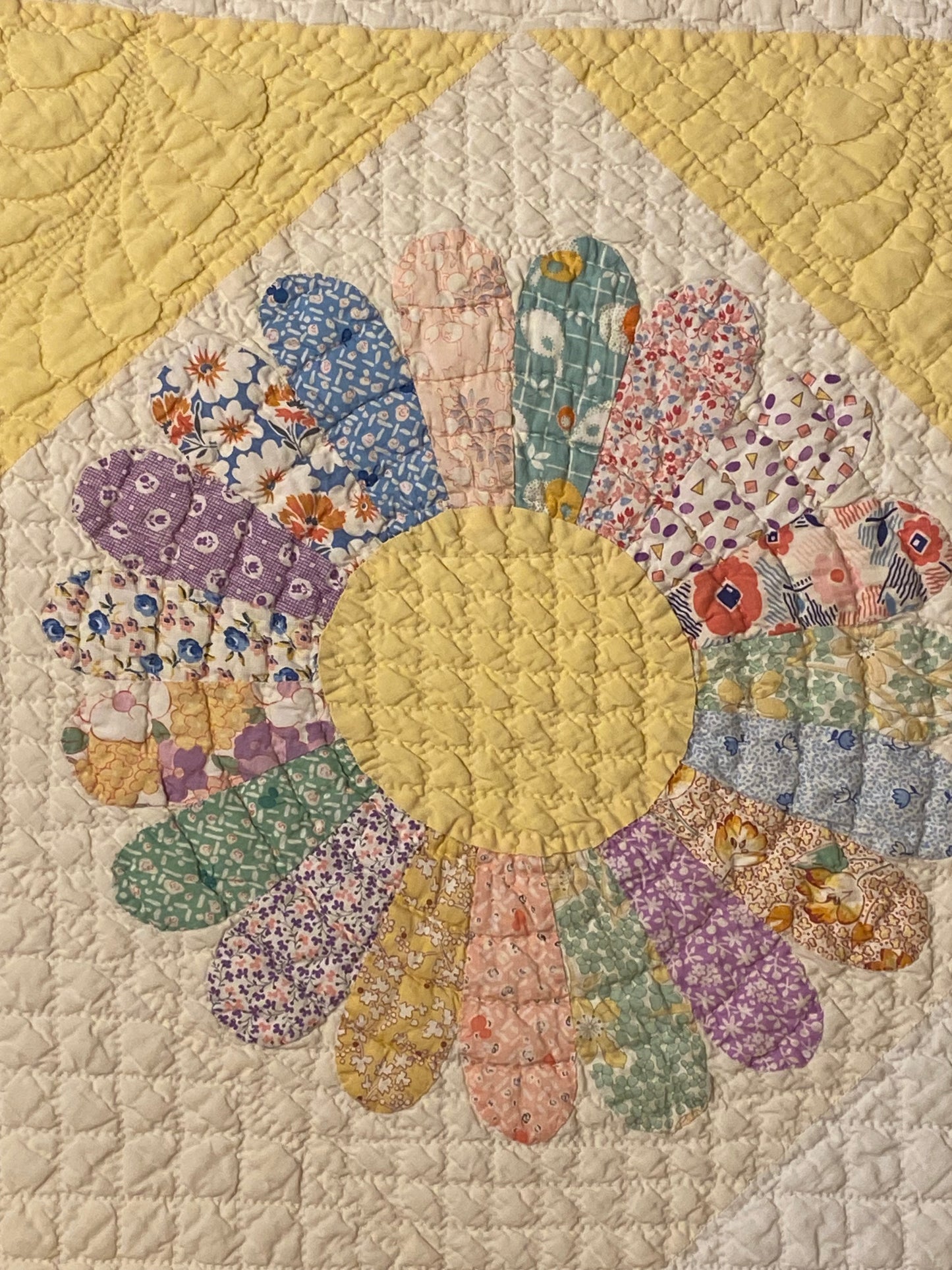 Dresden Plate Quilt - Sold