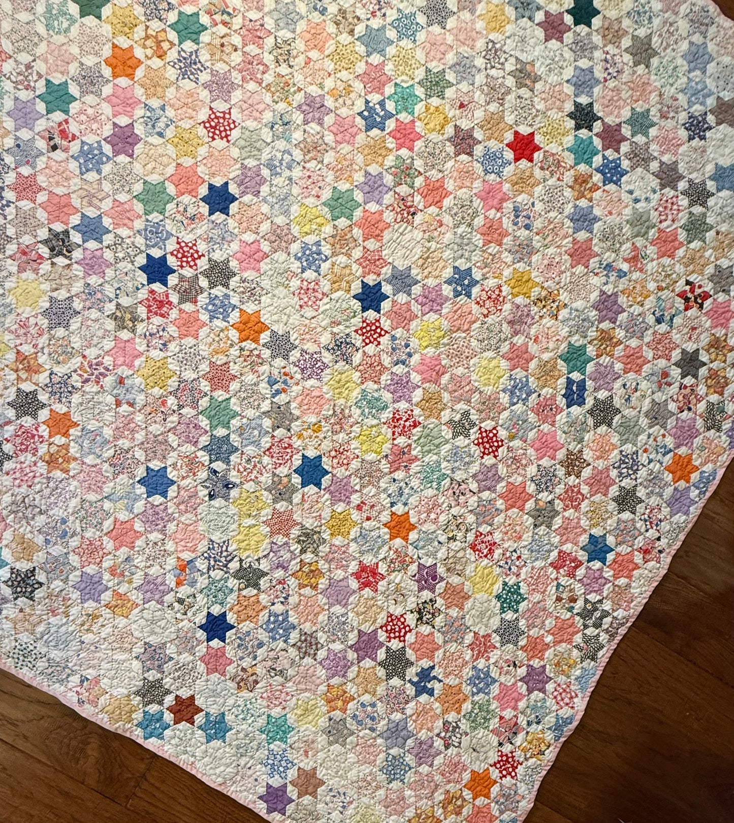 Outstanding Miniature 6 Point Connecting Stars Quilt