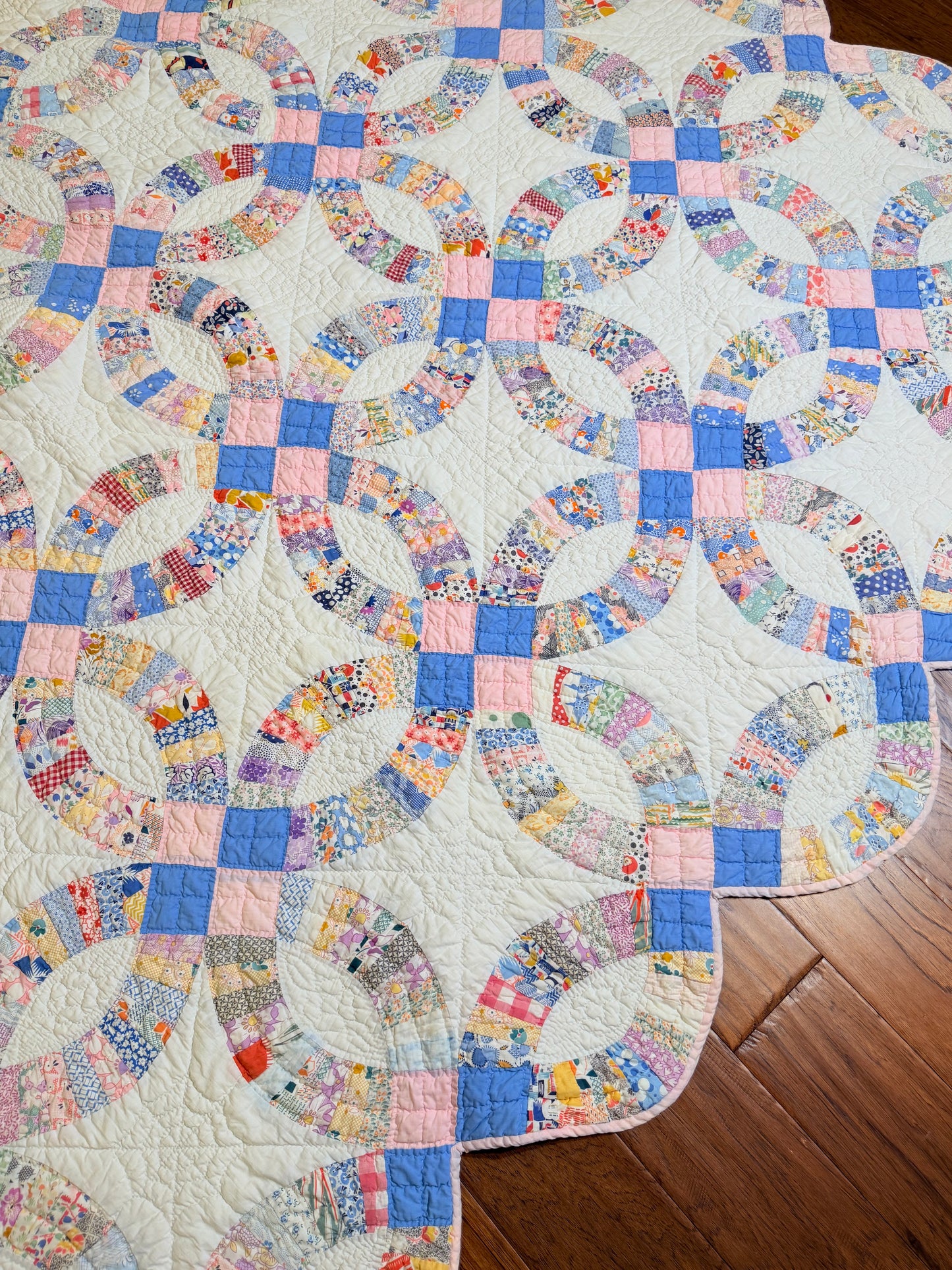 Double Wedding Ring Quilt