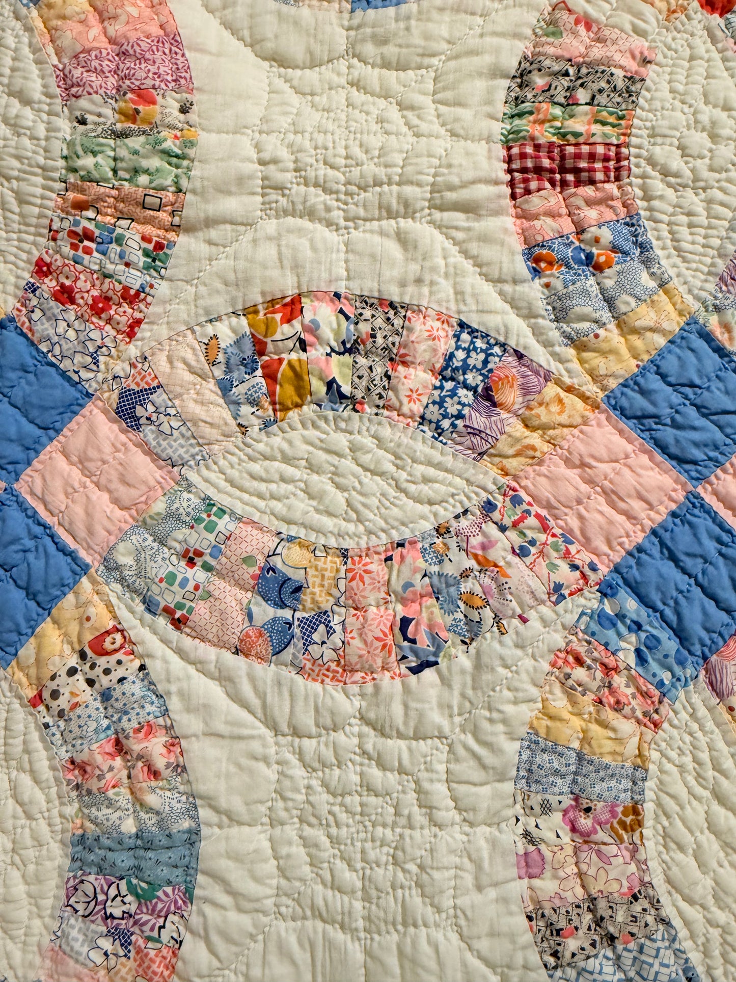 Double Wedding Ring Quilt