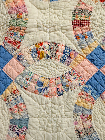 Double Wedding Ring Quilt