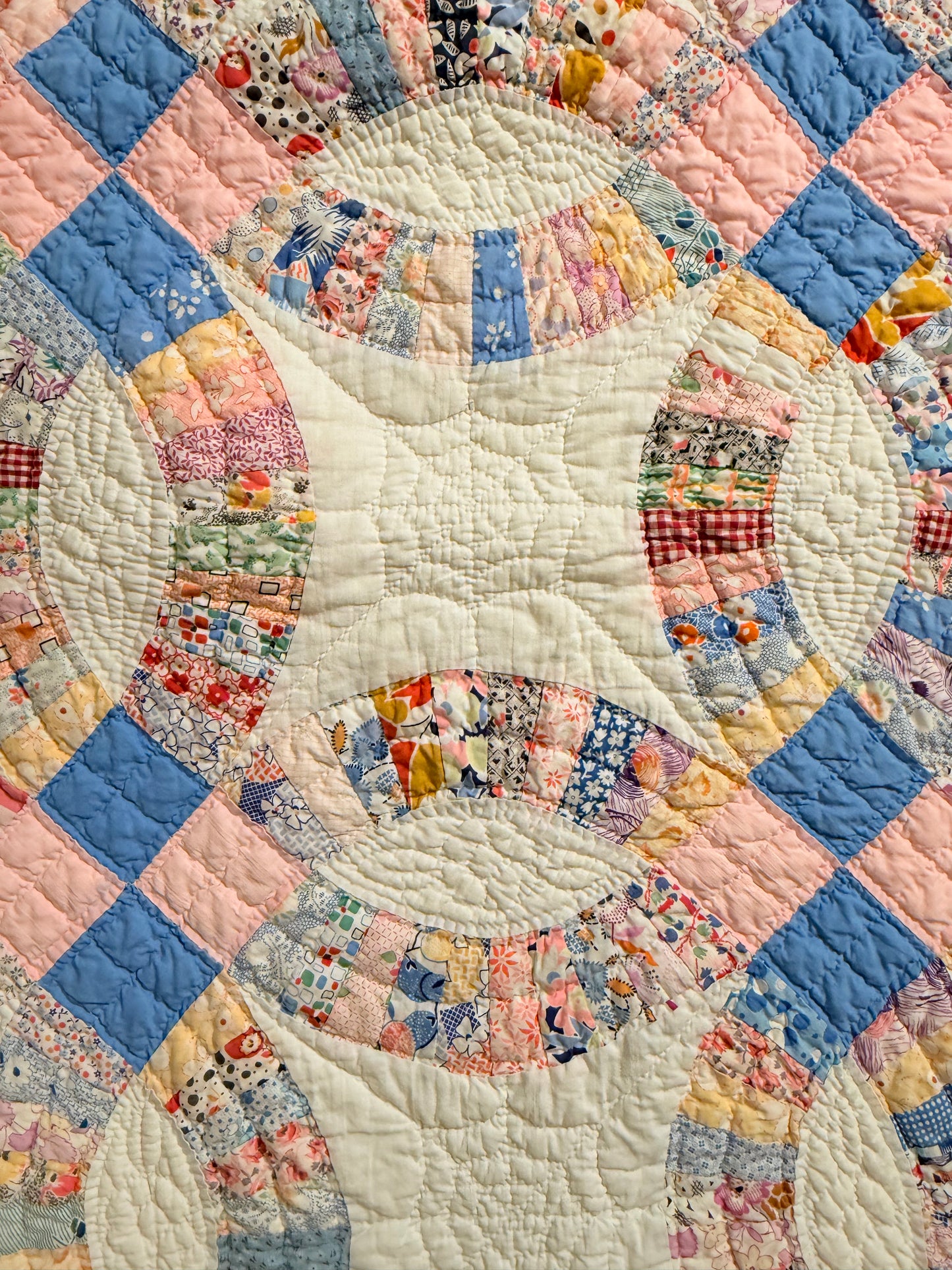 Double Wedding Ring Quilt