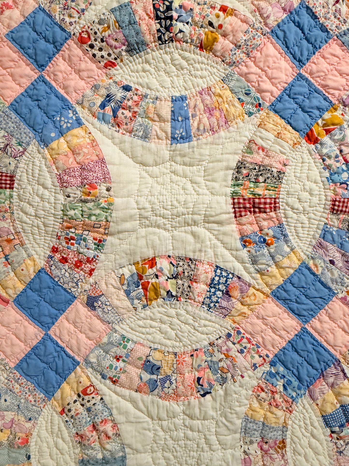 Double Wedding Ring Quilt