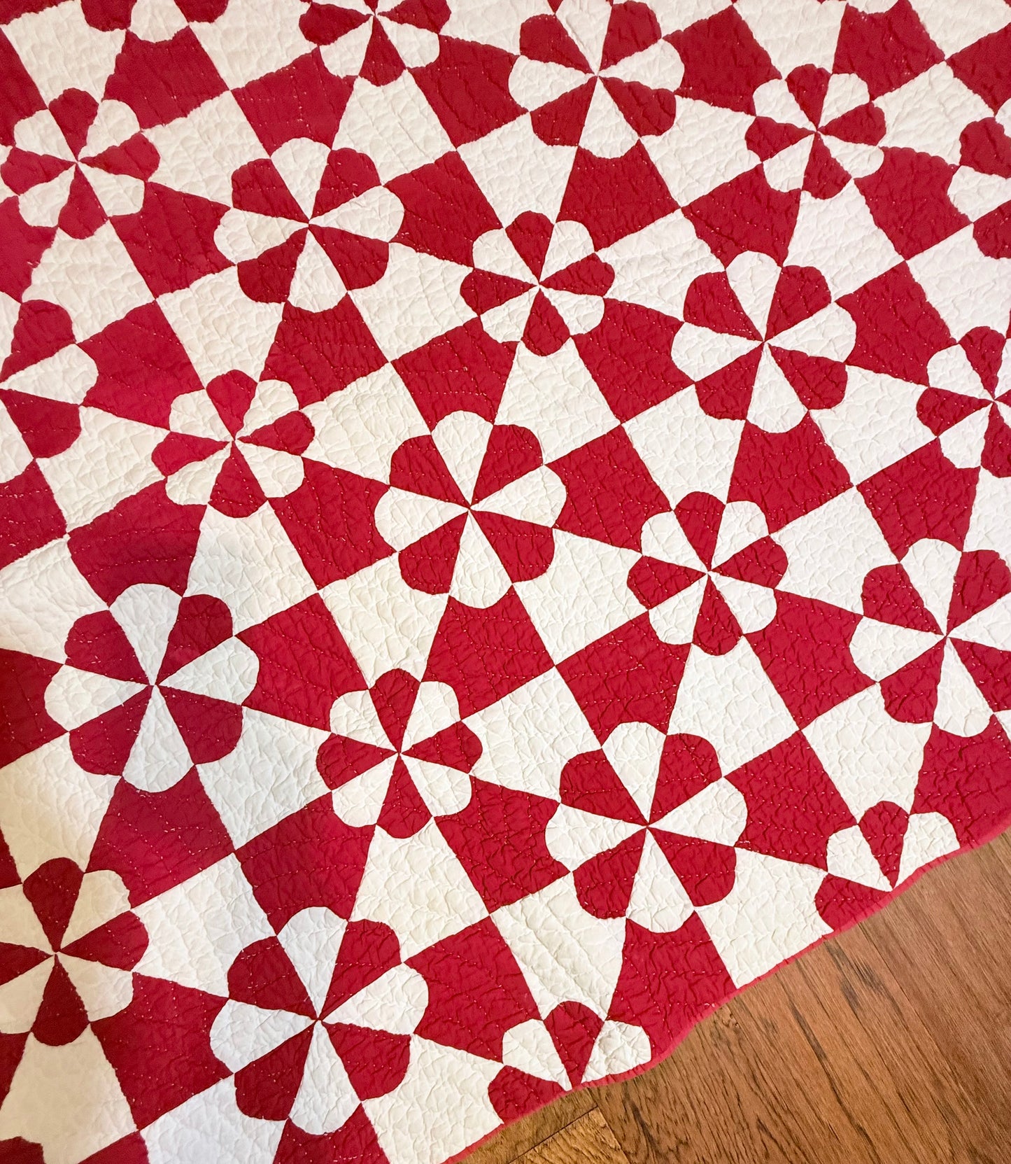 Red and White Hearts and Gizzards Quilt