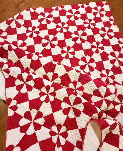 Red and White Hearts and Gizzards Quilt