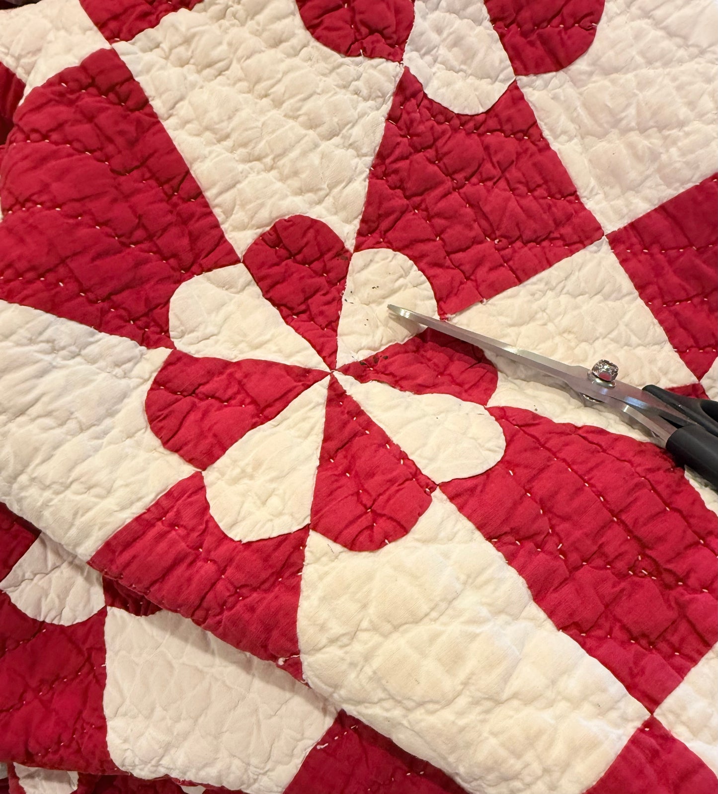Red and White Hearts and Gizzards Quilt
