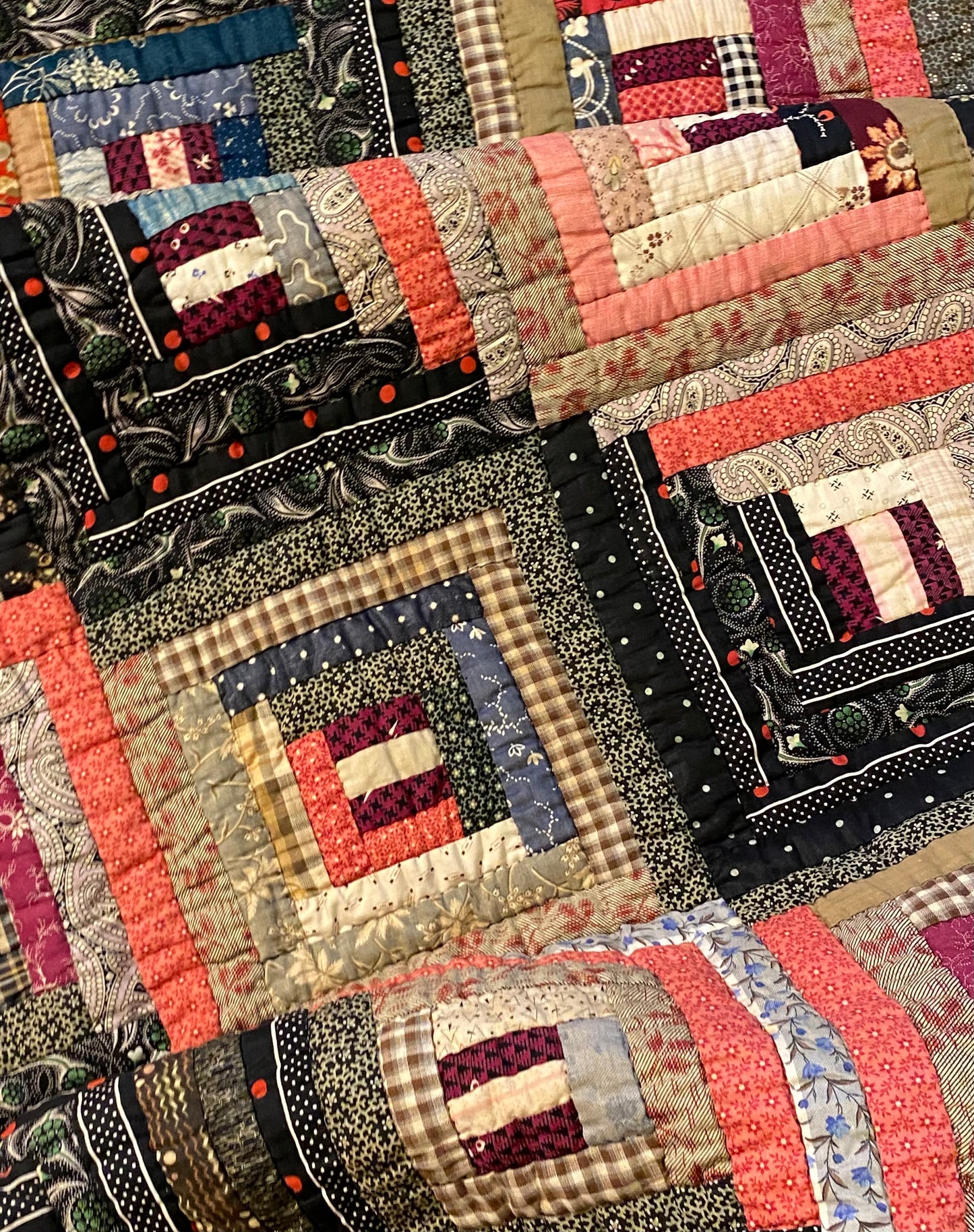 Log Cabin -  Straight Furrows Quilt