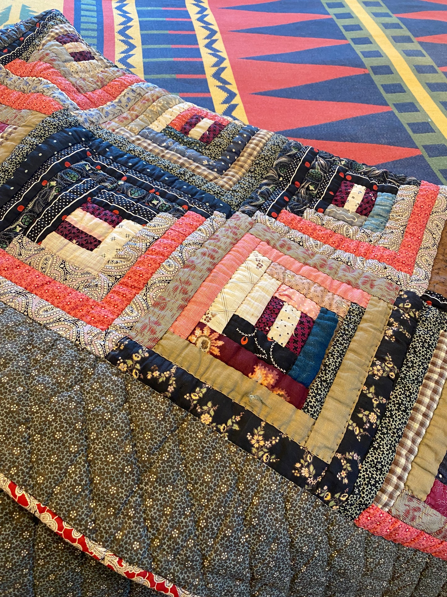 Log Cabin -  Straight Furrows Quilt