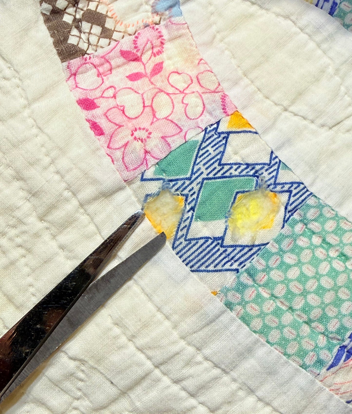 Classic Double Wedding Ring Patchwork Quilt