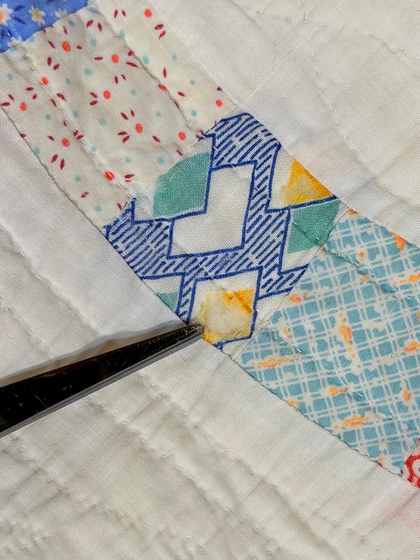 Classic Double Wedding Ring Patchwork Quilt